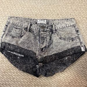 black one x one teaspoon jean shorts